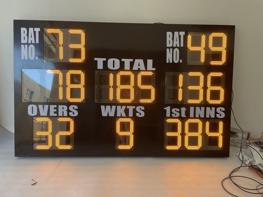 Britain Standard Yellow Led Cricket Scoreboard Outdoor Indoor
